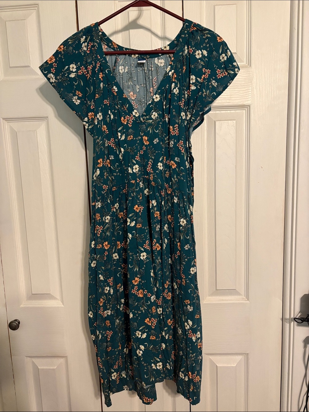 Old Navy green Floral V-Neck Midi Dress